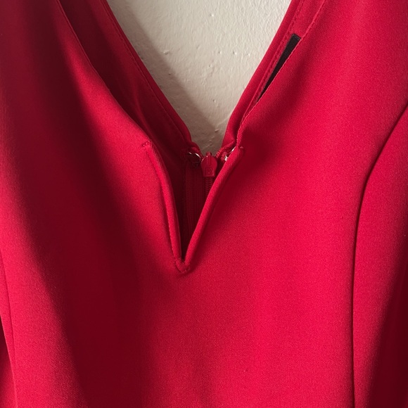 Red Dress F21 M 🌹🌹❤️❤️❤️ - Picture 4 of 4